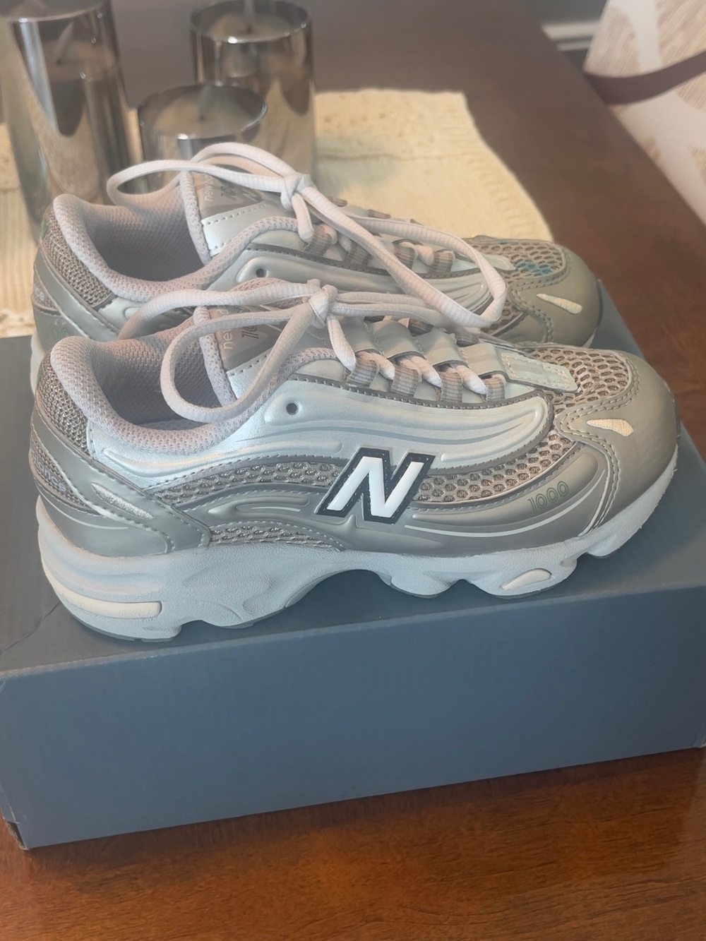 New Balance Kids Shoes 1Y - Picture 11 of 12